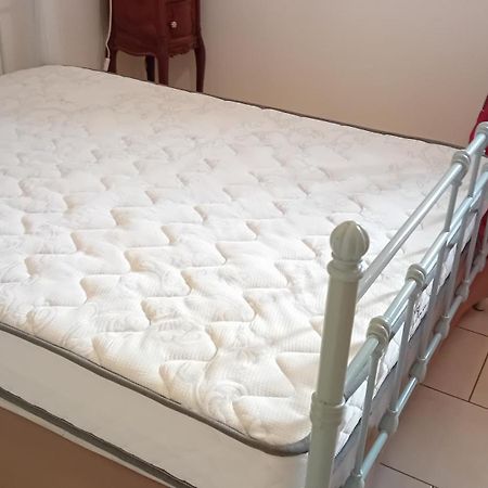 Payzac  Le Chausse A Bres Chambre D'Hotes 2 מראה חיצוני תמונה