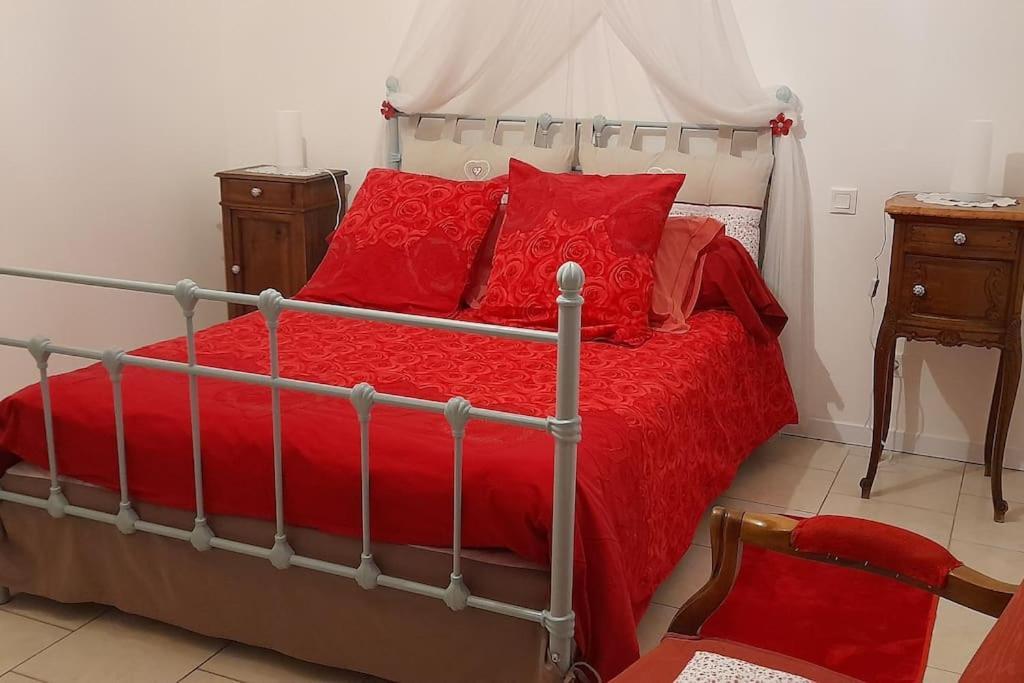 Payzac  Le Chausse A Bres Chambre D'Hotes 2 מראה חיצוני תמונה